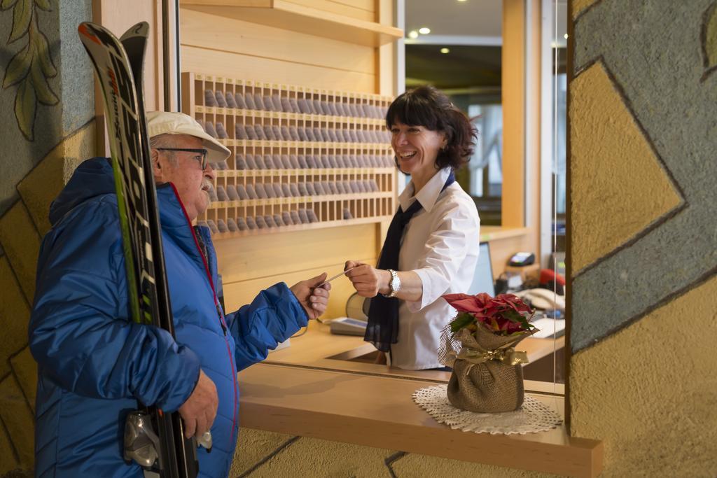 Hotel Saxl Campo di Trens Kültér fotó